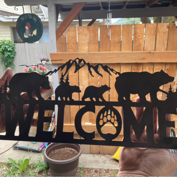 Bear Welcome Sign with mountains - Leavenworth Metal Co.